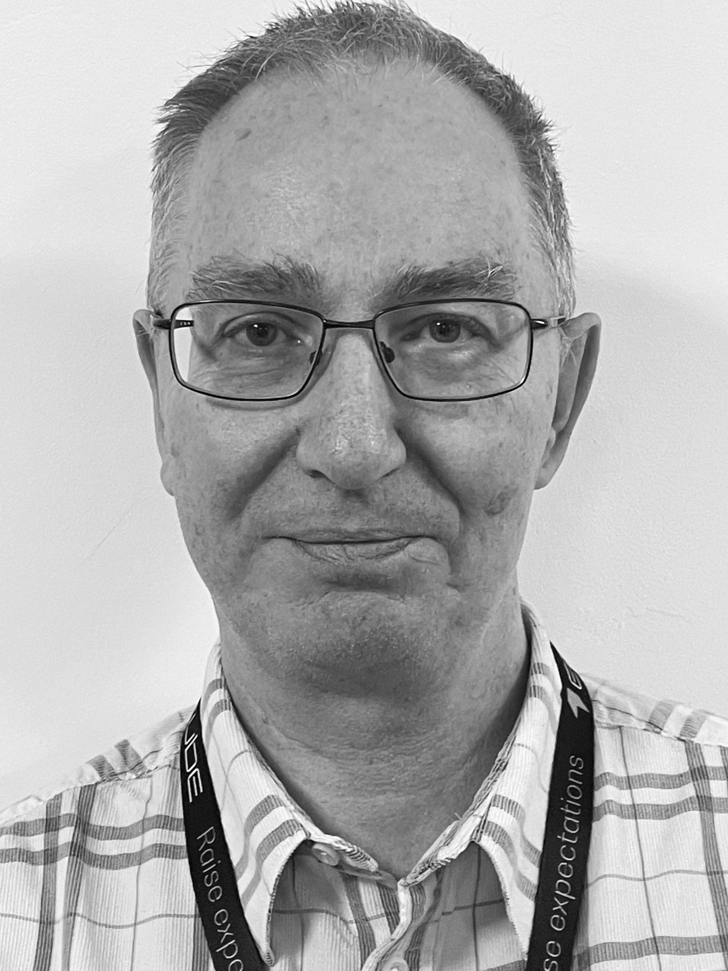 Ian Shaw _ BW.jpg