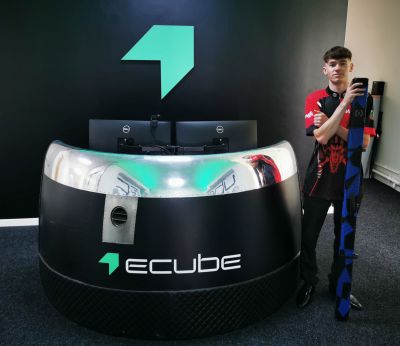Connor_ecube_Pool_3